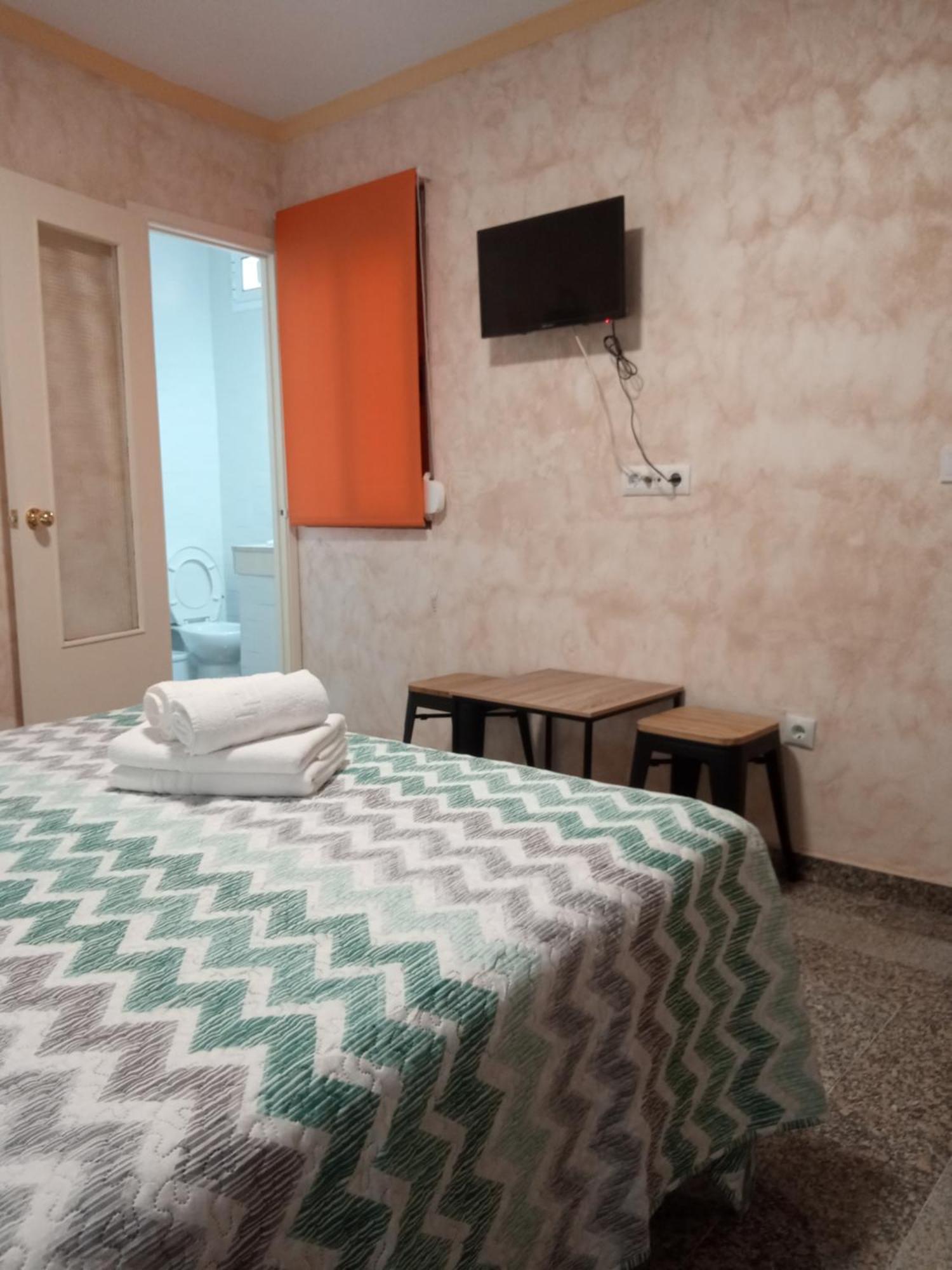 La Tortuga Lodging Rooms Tarifa Exterior photo