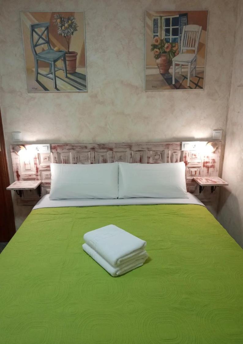 La Tortuga Lodging Rooms Tarifa Exterior photo