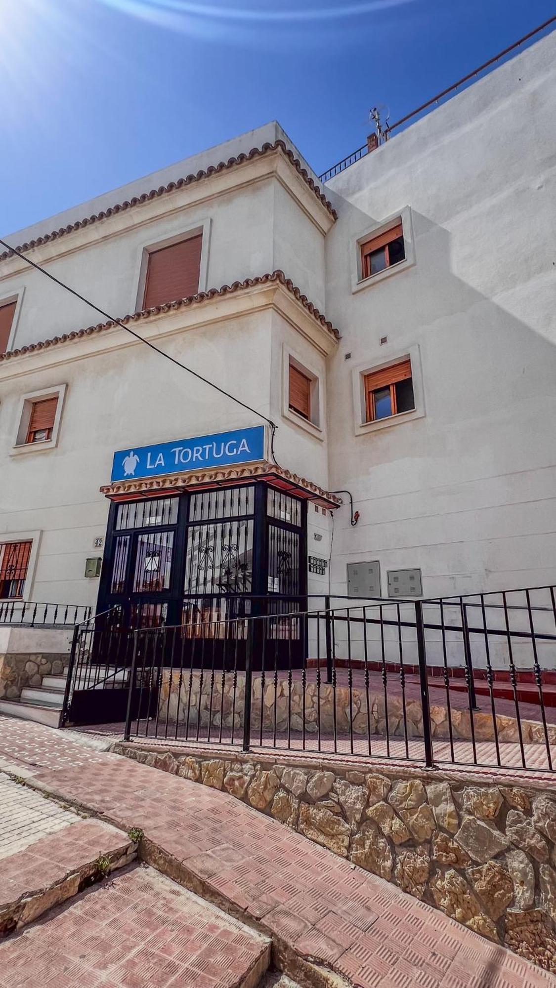 La Tortuga Lodging Rooms Tarifa Exterior photo