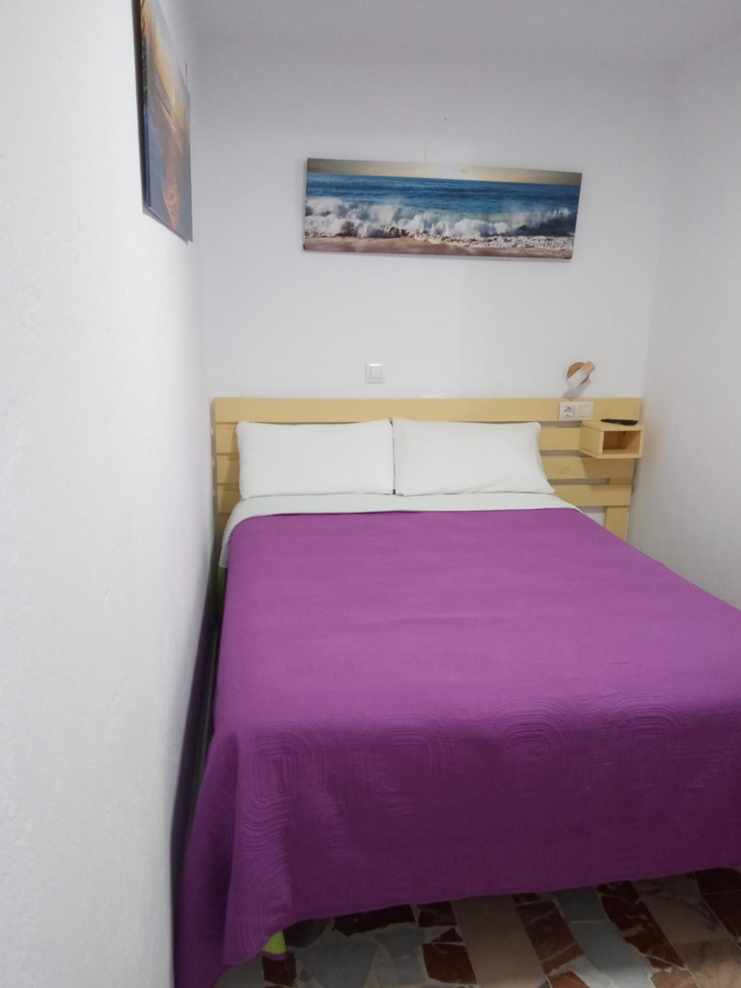 La Tortuga Lodging Rooms Tarifa Exterior photo