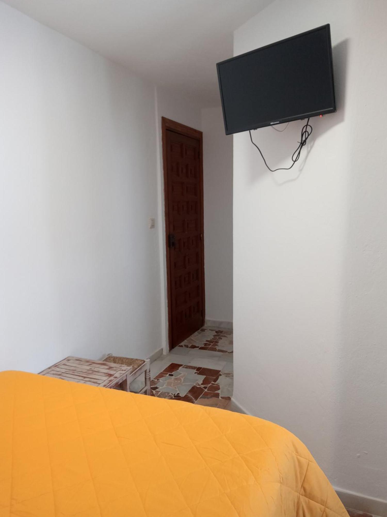 La Tortuga Lodging Rooms Tarifa Exterior photo